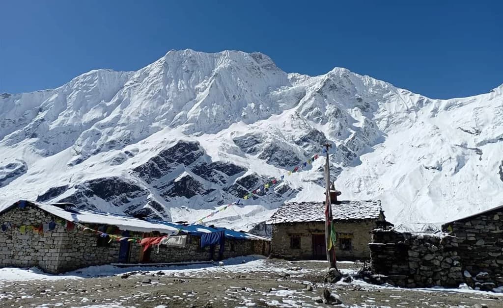 Manaslu Circuit Trek distance and difficulty