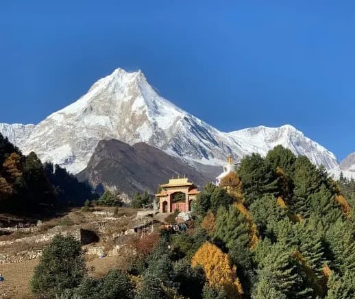 Best time for Manaslu Circuit Trek