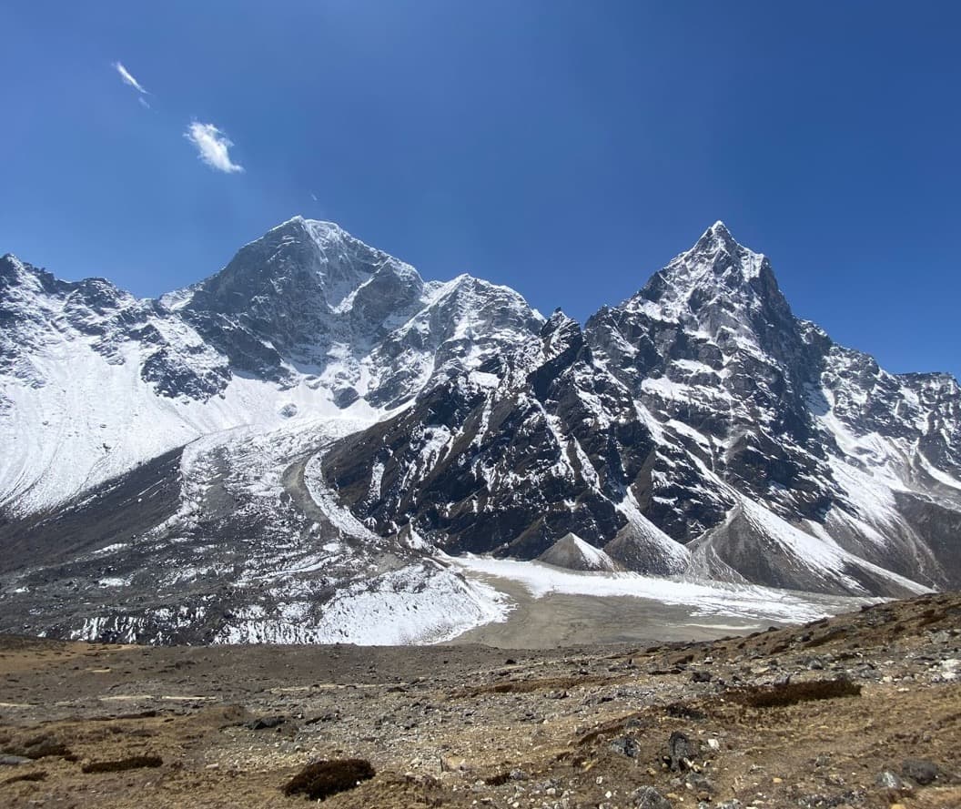 Finding the Right Crew: How to Choose the Best Trekking Operator in Nepal